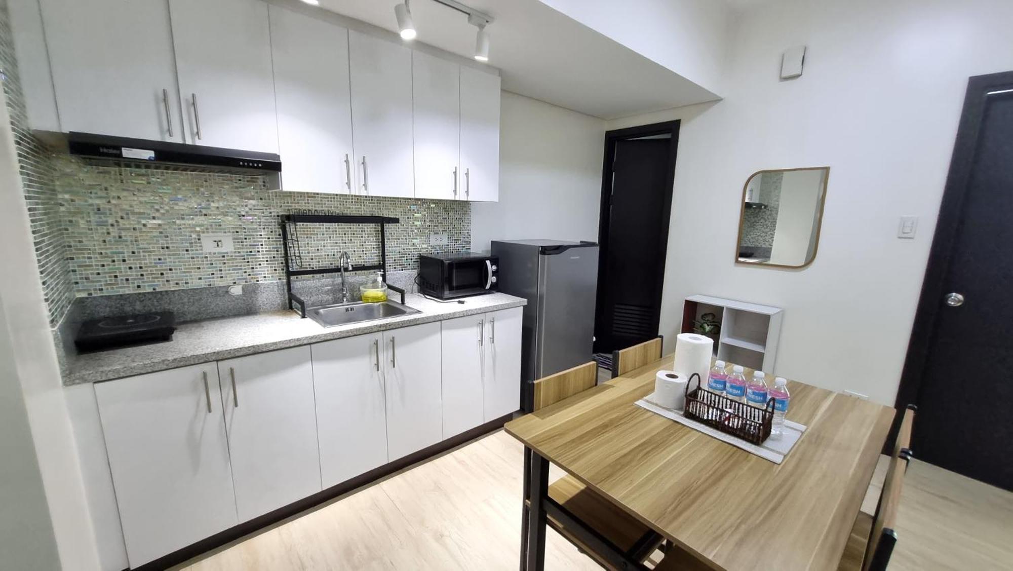 Spacious 2Br Condo San Lorenzo Place 4Km Airport Manila Eksteriør billede