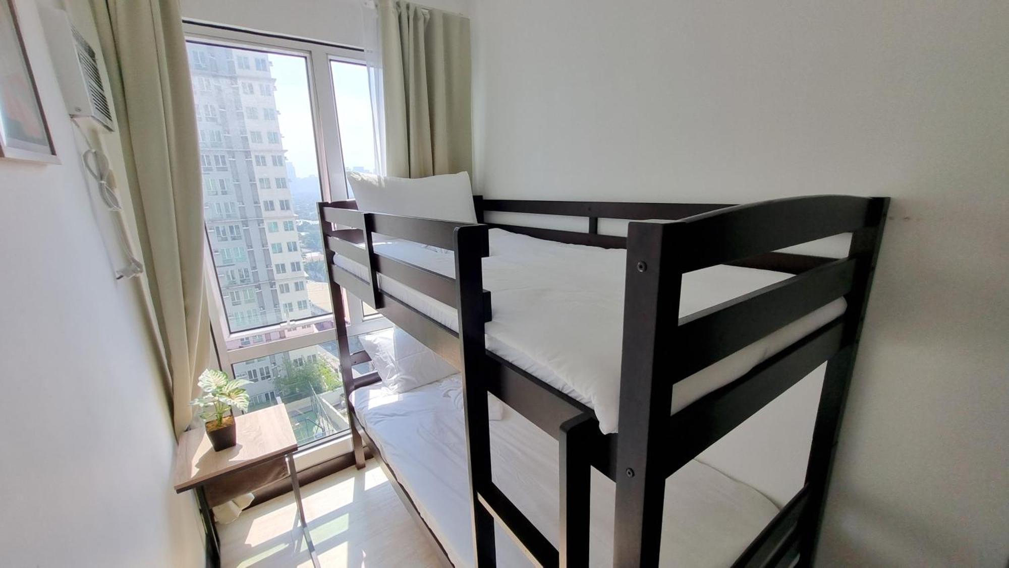 Spacious 2Br Condo San Lorenzo Place 4Km Airport Manila Eksteriør billede