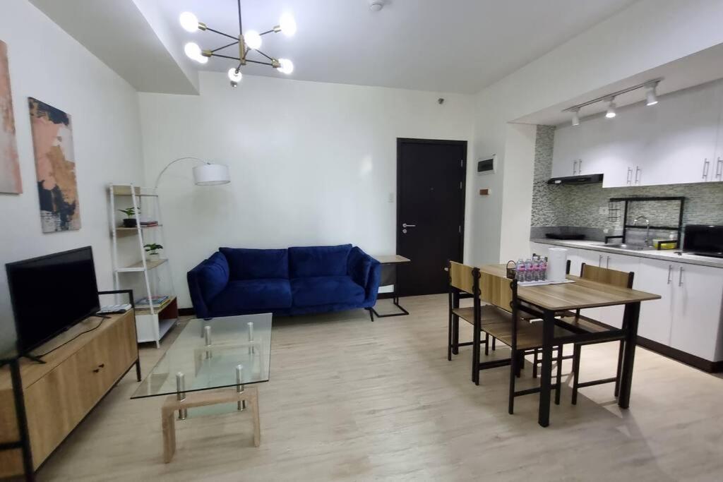 Spacious 2Br Condo San Lorenzo Place 4Km Airport Manila Eksteriør billede