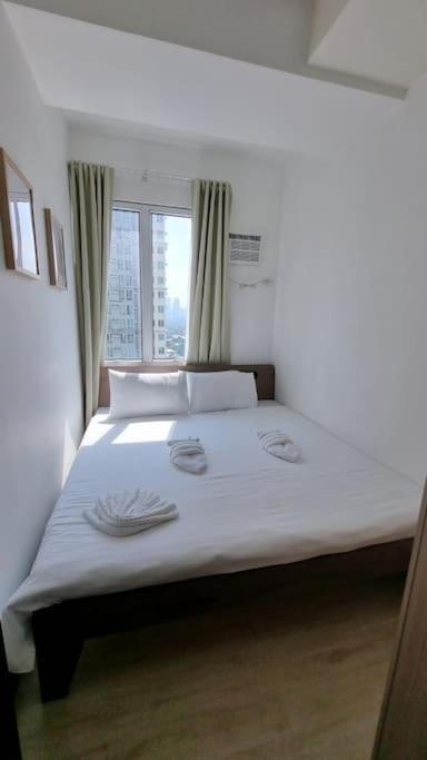 Spacious 2Br Condo San Lorenzo Place 4Km Airport Manila Eksteriør billede